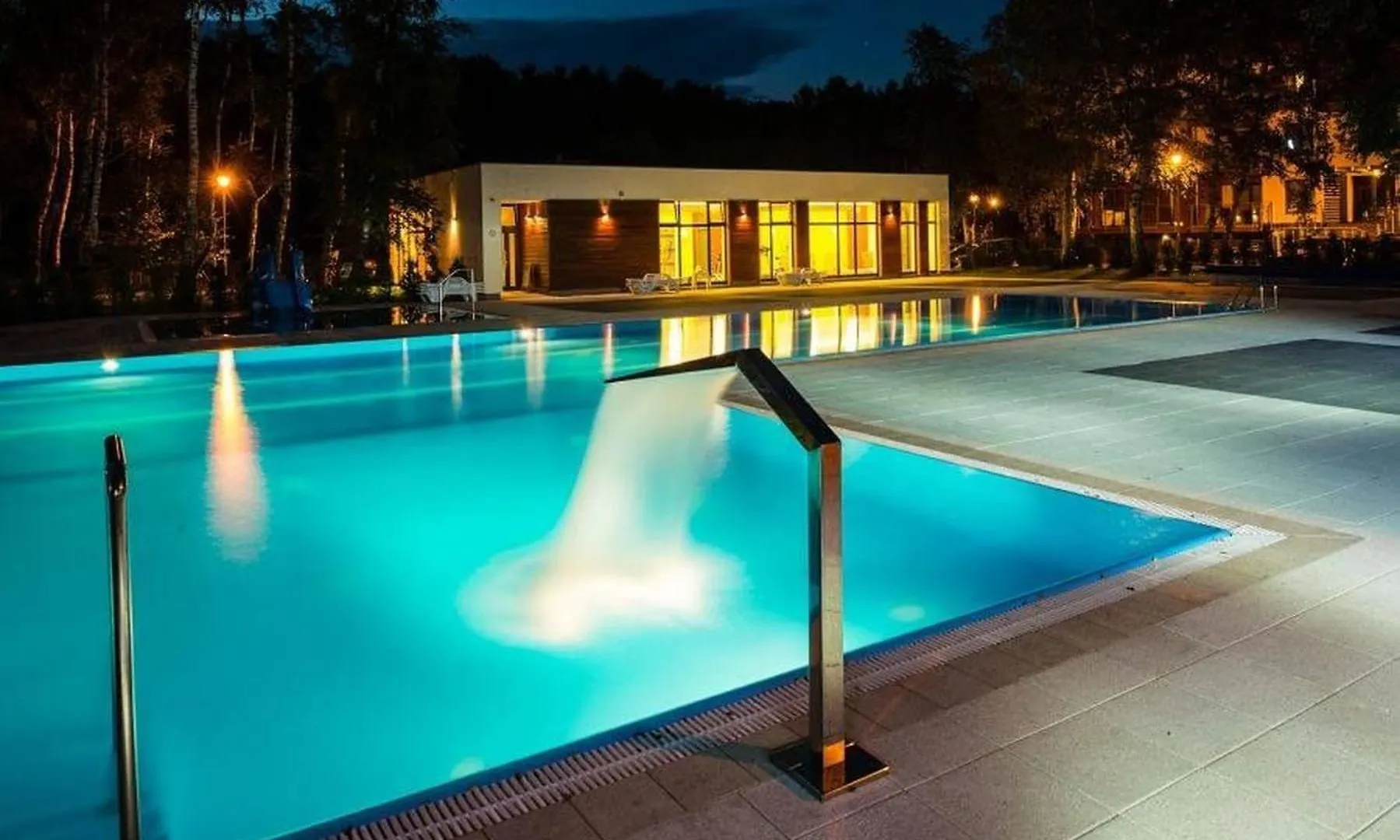 Apartment Sunny Bliss Polanki Klonowa, 350M Beach, Pool, Sauna, Gym Kolobrzeg Poland